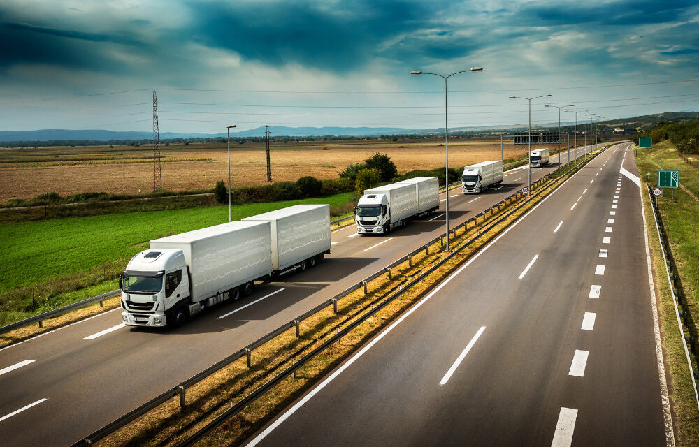 Hareketlilik Paketi 1’in Uygulanması: Avrupa Komisyonu, Karayolu Taşımacılığı Kurallarının Uygulanmasını Düzenliyor