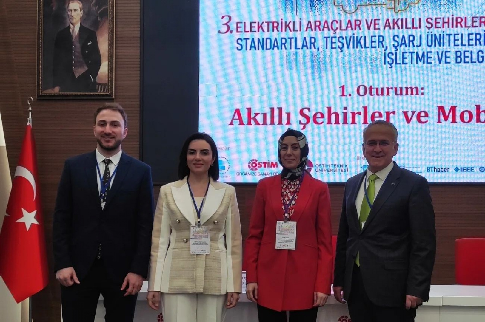 Elektrikli Araçlar ve Akıllı Şehirler Çalıştay Serisinin Üçüncüsü Düzenlendi