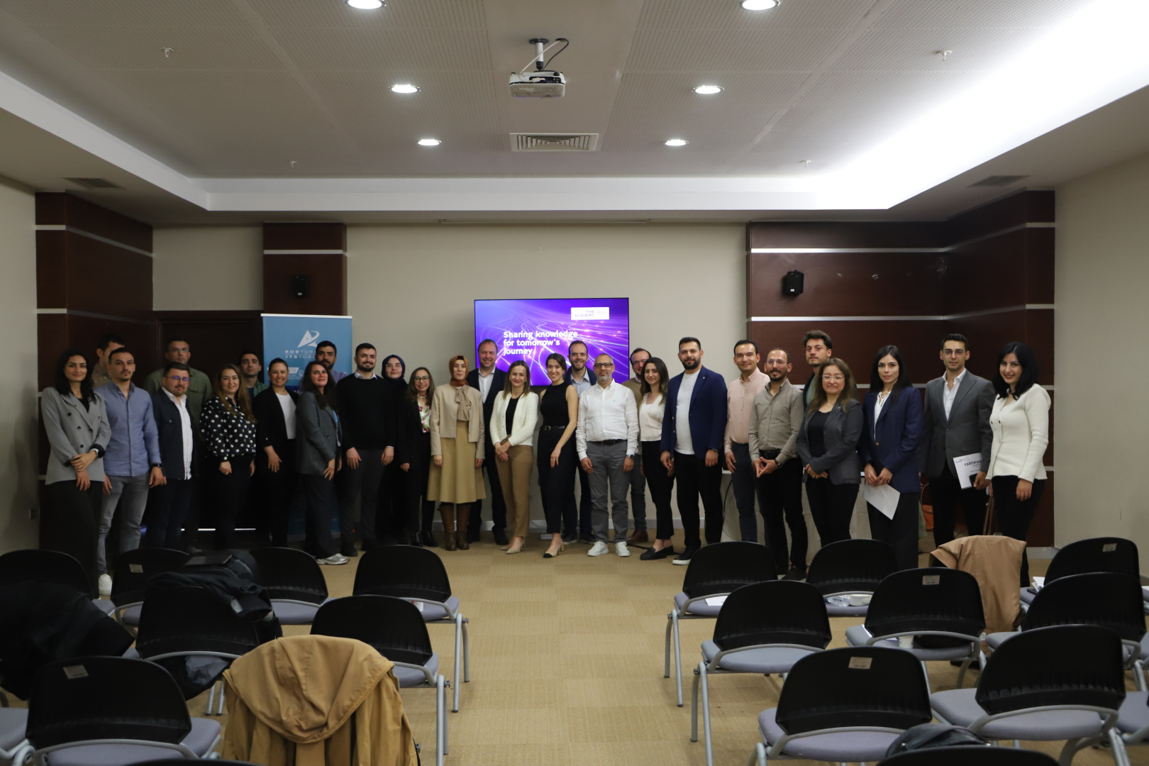 AUS Akademi Eğitimi: Sürdürülebilir, Emniyetli ve Adil Hareketlilik İçin AUS Alanında Yenilikler 