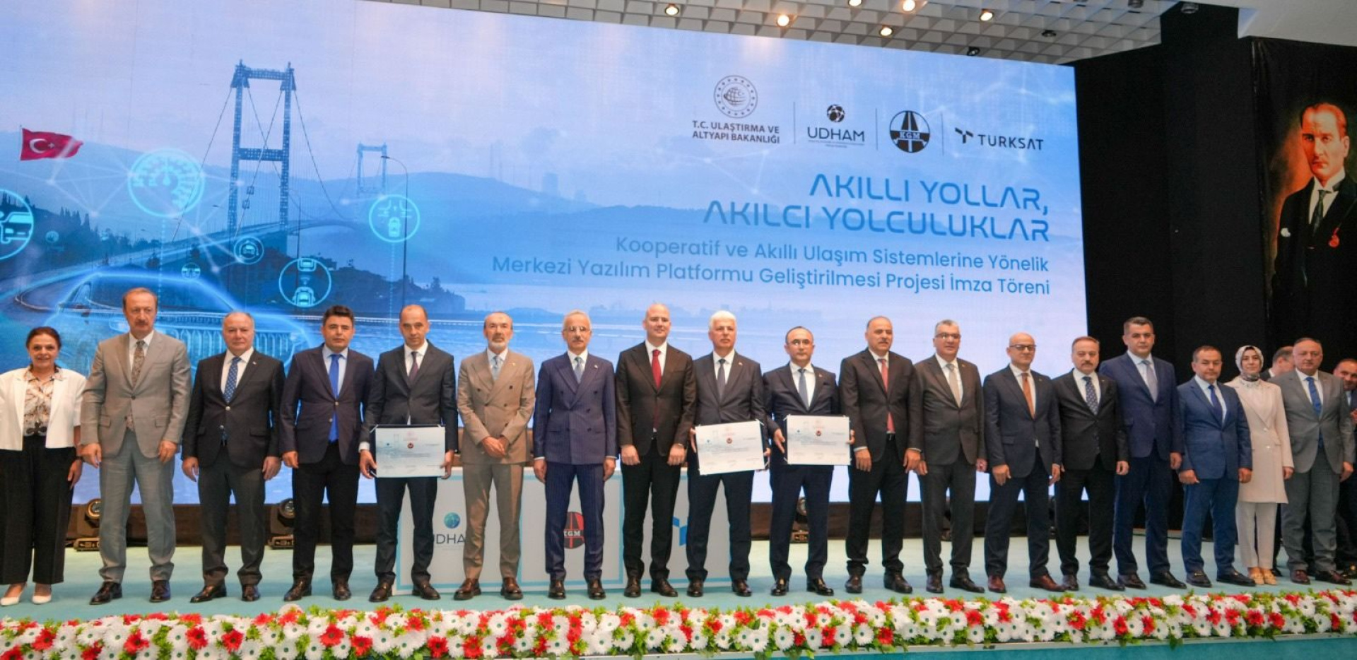 Kooperatif Akıllı Ulaşım Sistemlerine Yönelik Merkezi Yazılım Platformu ve Kooperatif Akıllı Ulaşım Sistemleri Test ve Uygulama Koridoru Hayata Geçiyor